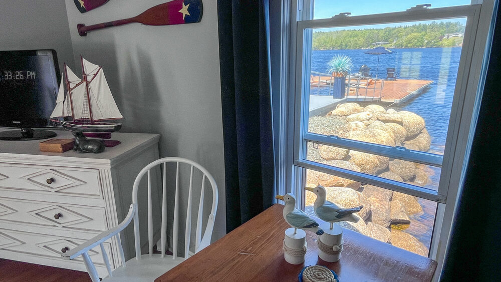 lighthouse-regatta-slide-02